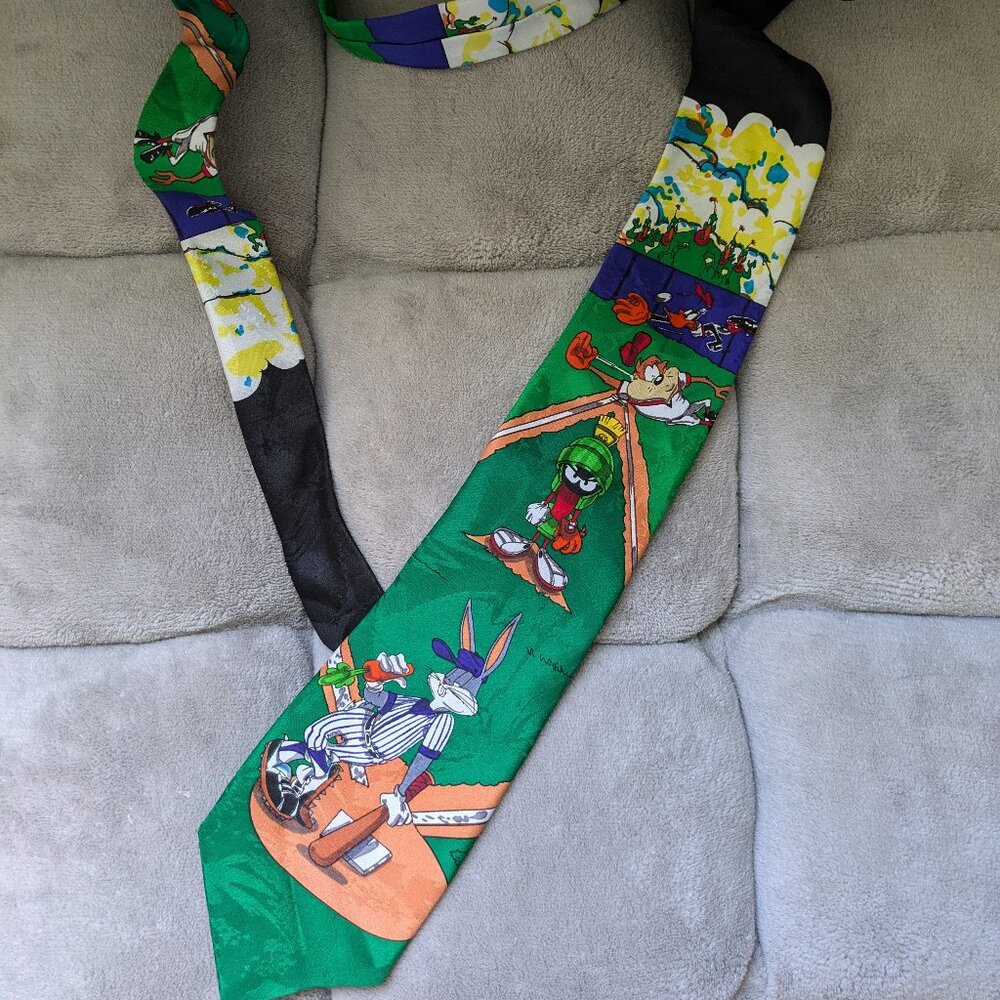 Looney Tunes Mania Vintage 1993 Polyester Tie Baseball Game